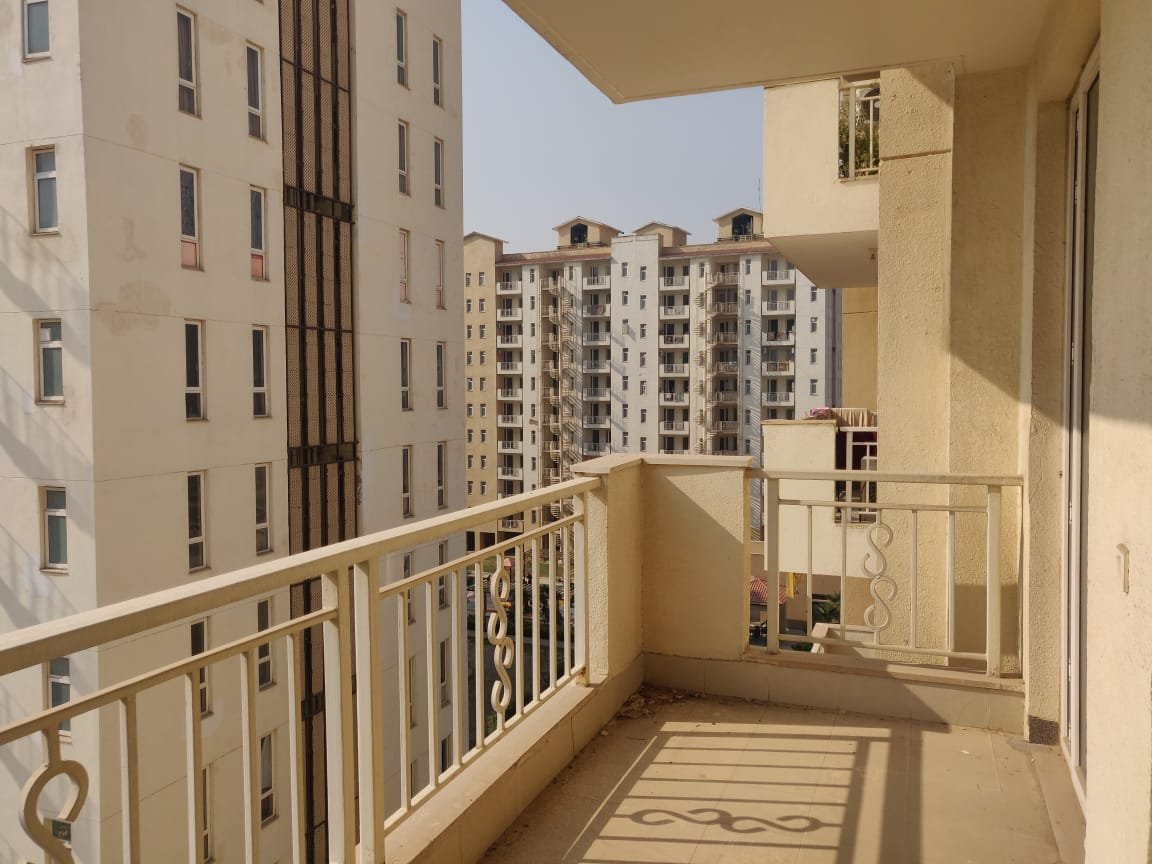Emaar Palm Hills, Sector77, Gurugram to MRPL